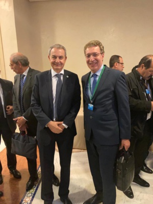 Un contre modèle au « choc des civilisations » Un contre modèle au « choc des civilisations »