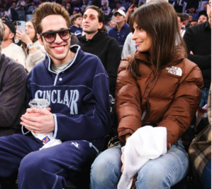 Pete Davidson et Emily Ratajkowski : leur première apparition officielle Pete Davidson et Emily Ratajkowski : leur première apparition officielle