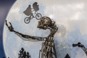 La marionnette d'E.T vendue aux enchères La marionnette d'E.T vendue aux enchères