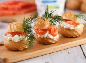 Choux au saumon et fromage frais Choux au saumon et fromage frais