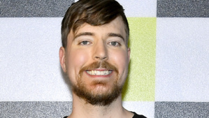 Le Youtubeur MrBeast a permis à 1000 personnes souffrant de cataracte de retrouver la vue Le Youtubeur MrBeast a permis à 1000 personnes souffrant de cataracte de retrouver la vue