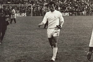 Décès d'Amancio Amaro, légende du Real Madrid des années 1960-70 Décès d'Amancio Amaro, légende du Real Madrid des années 1960-70