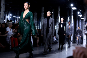 Milan : Les maisons italiennes défilent sur fond d'optimisme prudent Milan : Les maisons italiennes défilent sur fond d'optimisme prudent