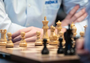 Echecs : la fédération russe quitte l'Europe pour l'Asie Echecs : la fédération russe quitte l'Europe pour l'Asie