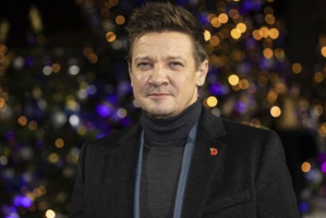 Jeremy Renner annonce la sortie de sa nouvelle série «Rennervations» Jeremy Renner annonce la sortie de sa nouvelle série «Rennervations»