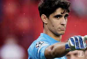 FC Séville : Yassine Bounou sort sur civière face à Alméria FC Séville : Yassine Bounou sort sur civière face à Alméria