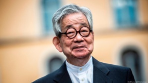 Kenzaburo Oe, prix Nobel de littérature japonais est mort Kenzaburo Oe, prix Nobel de littérature japonais est mort