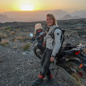 La youtubeuse Noraly commence un nouveau trajet au Maroc La youtubeuse Noraly commence un nouveau trajet au Maroc