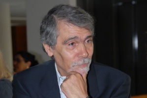 Le romancier marocain Abdelfattah Kilito reçoit le Prix du Roi Fayçal Le romancier marocain Abdelfattah Kilito reçoit le Prix du Roi Fayçal