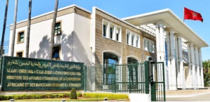 De qui relèvent la politique extérieure et la diplomatie marocaines ? De qui relèvent la politique extérieure et la diplomatie marocaines ?