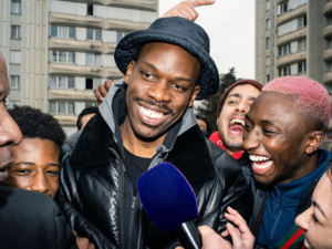 Netflix : la série "En place" renouvelée pour une deuxième saison Netflix : la série "En place" renouvelée pour une deuxième saison