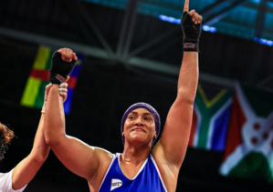 Mondiaux de boxe : Les Marocaines Khadija El Mardi et Yasmine Moutaqui en demi-finales