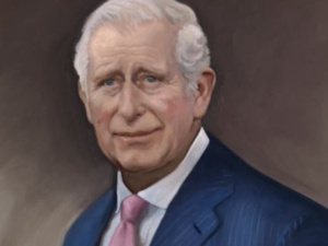 Le premier portrait peint du roi Charles III dévoilé Le premier portrait peint du roi Charles III dévoilé