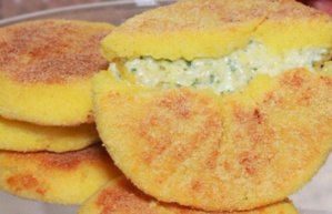 Recette Ramadan : Harcha au fromage et aux herbes Recette Ramadan : Harcha au fromage et aux herbes