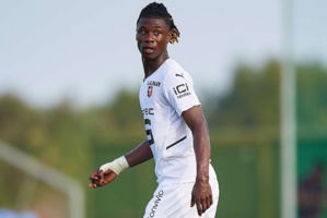 Eduardo Camavinga , le jeune Français du Real Madrid a réussi un grand match au poste de latéral gauche Eduardo Camavinga , le jeune Français du Real Madrid a réussi un grand match au poste de latéral gauche