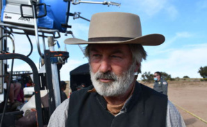 Tir mortel d’Alec Baldwin : le tournage de « Rust » reprend cette semaine Tir mortel d’Alec Baldwin : le tournage de « Rust » reprend cette semaine