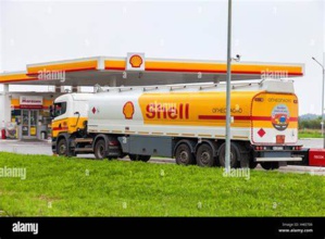 Shell enregistre des bénéfices record alors que les géants du pétrole profitent de la flambée des prix depuis la guerre d'Ukraine