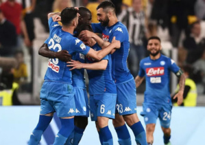 Serie A : Naples crucifie la Juventus et se rapproche du sacre