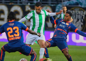 Botola Pro : l'Olympique de Khouribga et le Difaâ d'El Jadida se neutralisent Botola Pro : l'Olympique de Khouribga et le Difaâ d'El Jadida se neutralisent