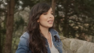 YouTube : "Dernière danse" d’Indila dépasse le milliard de vues YouTube : "Dernière danse" d’Indila dépasse le milliard de vues