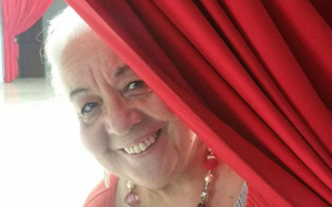 Izza Génini Izza Génini