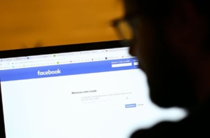 Trois associations accusent les algorithmes de Facebook de sexisme