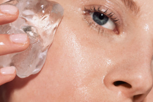 Le skin icing : la tendance fraîche pour une peau éclatante Le skin icing : la tendance fraîche pour une peau éclatante