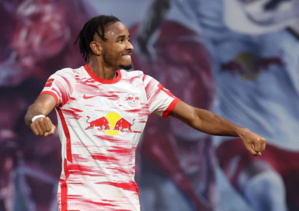 Mercato : Chelsea officialise le recrutement du Français Christopher Nkunku Mercato : Chelsea officialise le recrutement du Français Christopher Nkunku