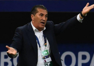 Nigeria : les fans décideront du sort du sélectionneur national Nigeria : les fans décideront du sort du sélectionneur national