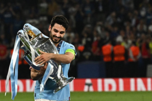 Ilkay Gündogan signe au Barça jusqu'en 2025 Ilkay Gündogan signe au Barça jusqu'en 2025
