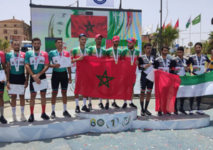Jeux sportifs arabes: Les cyclistes marocains remportent le métal précieux du contre-la-montre par équipes Jeux sportifs arabes: Les cyclistes marocains remportent le métal précieux du contre-la-montre par équipes