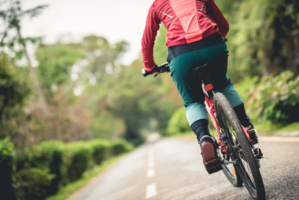 Vivez pleinement l'été avec le sport : Restez actif et en forme pendant la saison estivale Vivez pleinement l'été avec le sport : Restez actif et en forme pendant la saison estivale