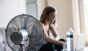 Comment apporter de la fraîcheur à votre chambre avec une bouteille d’eau ? Comment apporter de la fraîcheur à votre chambre avec une bouteille d’eau ?