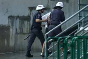 Brésil : mort d'une jeune femme après une bagarre entre supporters Brésil : mort d'une jeune femme après une bagarre entre supporters