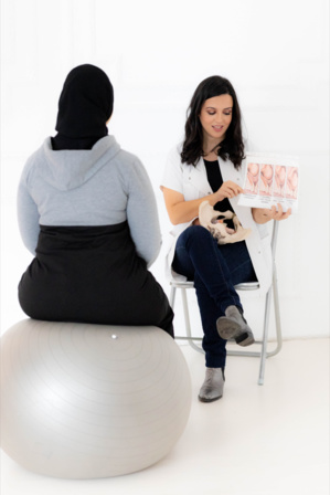 Interview avec Chaima Eslama : Comprendre la kinésithérapie pelvi-périnéologique et périnatalité Interview avec Chaima Eslama : Comprendre la kinésithérapie pelvi-périnéologique et périnatalité