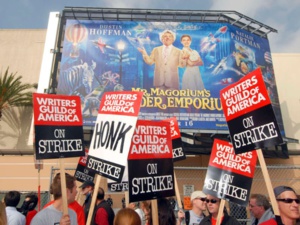 Hollywood, ce temple mondial du cinéma paralysé par une grève sans précédent Hollywood, ce temple mondial du cinéma paralysé par une grève sans précédent