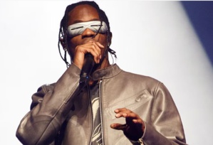 Travis Scott annonce sa première tournée depuis la tragédie d'Astroworld Travis Scott annonce sa première tournée depuis la tragédie d'Astroworld