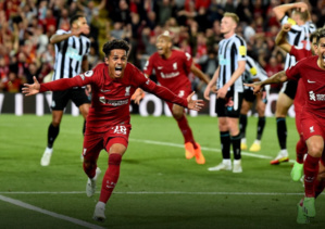Premier League : Liverpool, à dix pendant une heure, renverse Newcastle Premier League : Liverpool, à dix pendant une heure, renverse Newcastle
