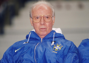 La légende Mario Zagallo hospitalisée depuis deux semaines à Rio La légende Mario Zagallo hospitalisée depuis deux semaines à Rio