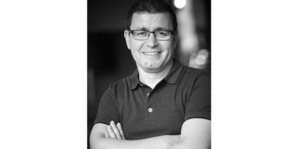 Ibrahim Al-Mazand, chercheur marocain, remporte le Prix de Sharjah pour la Préservation du Patrimoine Culturel Ibrahim Al-Mazand, chercheur marocain, remporte le Prix de Sharjah pour la Préservation du Patrimoine Culturel