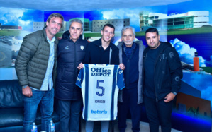 Oussama El Idrissi signe à Pachuca Oussama El Idrissi signe à Pachuca