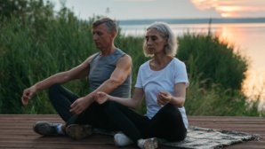 Yoga pour les seniors : restez souple et actif à tout âge