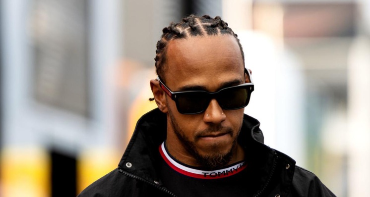 Lewis Hamilton met la pression à Mercedes pour 2024 Lewis Hamilton met la pression à Mercedes pour 2024