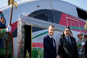 Le Roi réfléchi et le président bavard : Un président en route libre Le Roi réfléchi et le président bavard : Un président en route libre