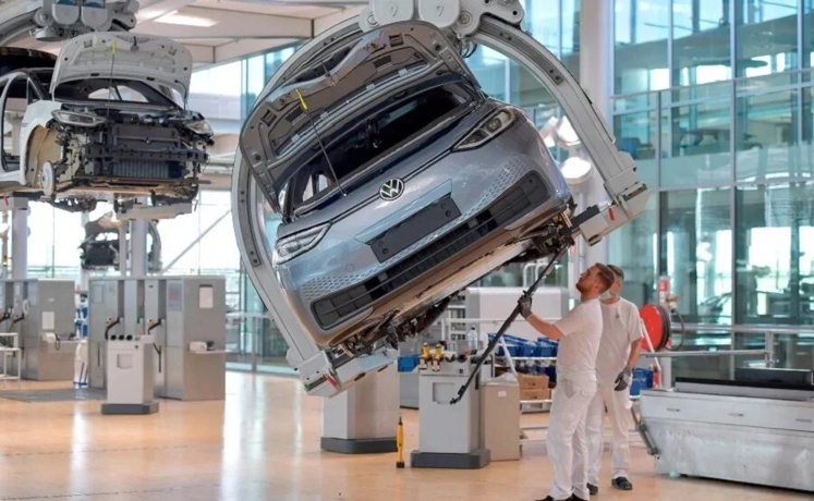 Nouvelles vagues de licenciements chez VW Nouvelles vagues de licenciements chez VW