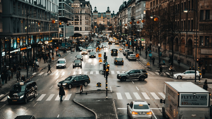Stockholm pionnière : La première ville au monde sans voitures à essence ni diesel en 2025 Stockholm pionnière : La première ville au monde sans voitures à essence ni diesel en 2025