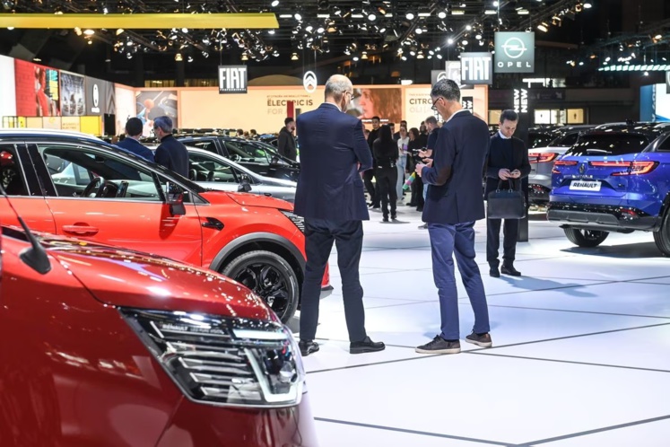 Renault s'engage à rester un pilier des salons automobiles malgré les défis Renault s'engage à rester un pilier des salons automobiles malgré les défis