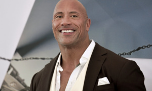 L'acteur Dwayne Johnson n'apprécie pas sa statue au musée Grévin L'acteur Dwayne Johnson n'apprécie pas sa statue au musée Grévin