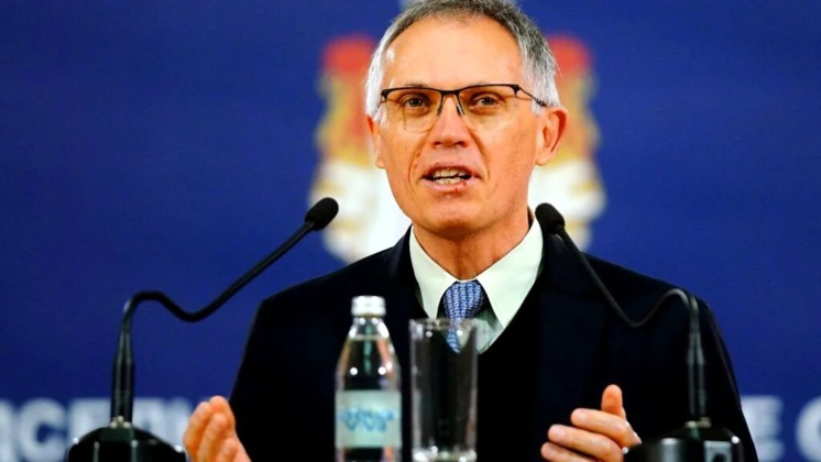 Vers une Europe électrisée : Stellantis mise sur la Chine pour un futur vert ! Vers une Europe électrisée : Stellantis mise sur la Chine pour un futur vert !