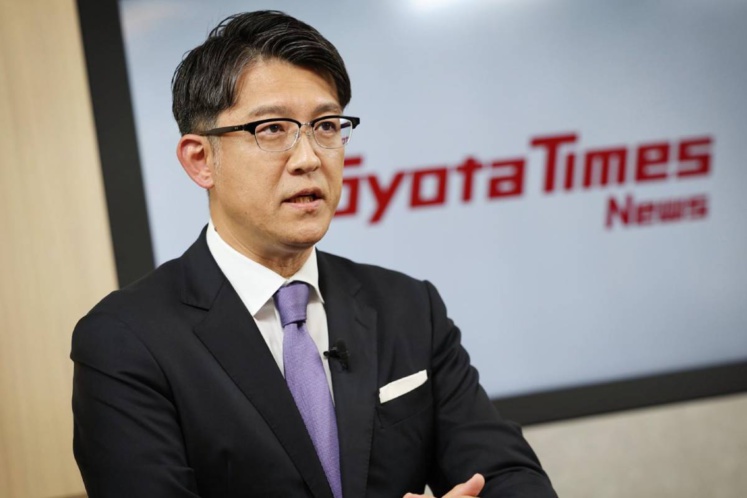 Koji Sato : L'Ingénieur aux commandes de Toyota Koji Sato : L'Ingénieur aux commandes de Toyota